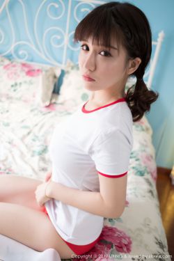 翻开美妇肥美蜜唇